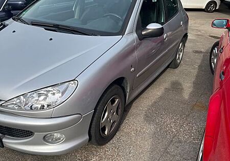 Peugeot 206 gebraucht kaufen Peugeot 206 1.4 75 -