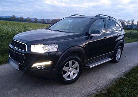 Chevrolet Captiva 2.2 LT 2WD 7-Sitzer LT