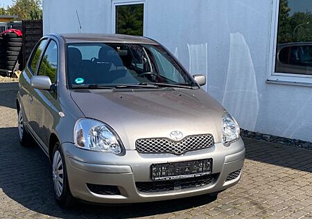 Toyota Yaris 1.3 VVT-i Sol 5.türig / Klima / TÜV NEU /