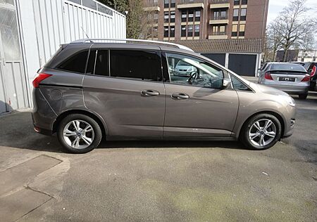 Ford Grand C-Max SYNC Edit. 1,6L/110KW Klima+SHZ+PDC
