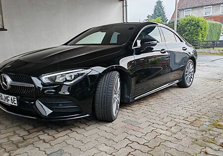 Mercedes-Benz CLA 250 e AMG Line