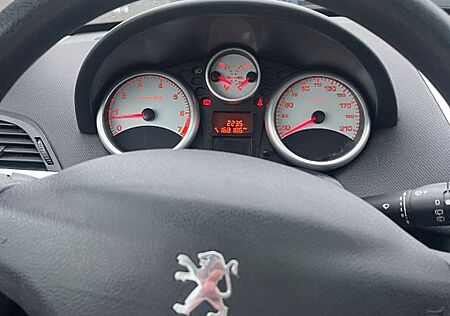Peugeot 207 SW Premium 95 VTi Premium