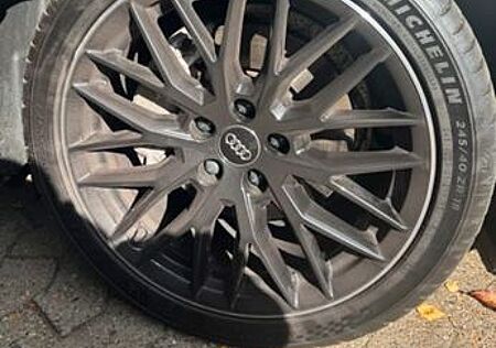 Audi A4 gebraucht kaufen Audi A4 40 TDI S tronic Avant -