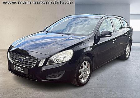 Volvo V60 Kinetic PDC/TEMPO./NAVI