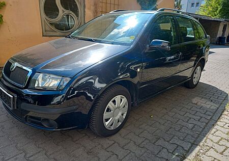 Skoda Fabia Combi 1.4 16V 59 kW Cool Edition