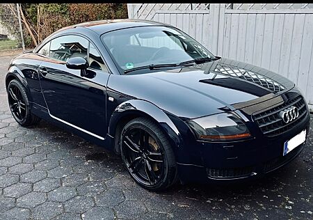 Audi TT Coupe 1.8T 132 kW -
