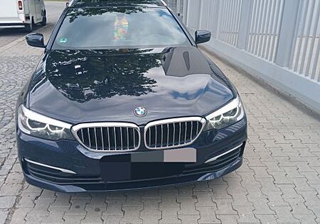 BMW 520d Touring A - 190PS
