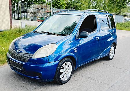 Toyota Yaris Verso 1.3 Klima