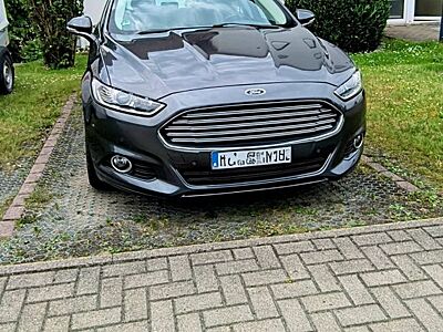 Ford Mondeo 2,0 TDCi 132kW Turnier, AHK,8-fach Reifen