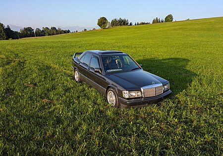 Mercedes-Benz 190 gebraucht kaufen Mercedes-Benz 190 Mercedes Benz 2.6 W201 H Zulassung