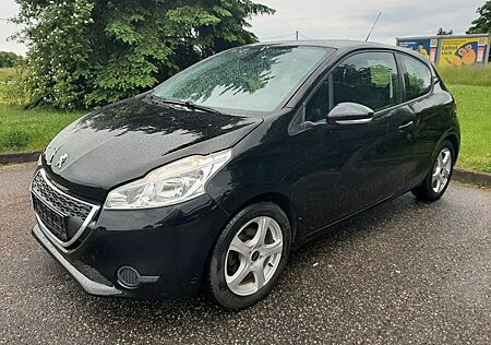 Peugeot 208 1.0 Active Klima Alufelgen 3 Türig