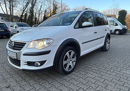 VW Touran Volkswagen CROSS 1.4 TSI 103kW DSG -