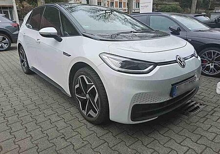 VW ID.3 Volkswagen Pro S 150 kW Tour HUD ACC IQ.Light Kamera