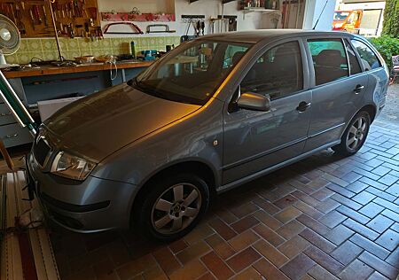 Skoda Fabia Combi 1.4 16V 55 kW Style Edition Styl...