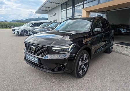 Volvo XC 40 B3 Plus Dark