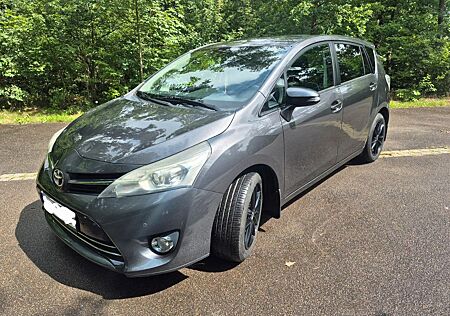 Toyota Verso 2.2l D-4D Life Automatik 7-Sitzer Life