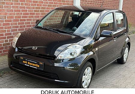 Daihatsu Sirion gebraucht kaufen Daihatsu Sirion 1.3*KLIMA*ALLWETTER*TÜV-AU NEU