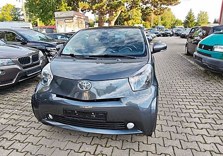Toyota iQ +