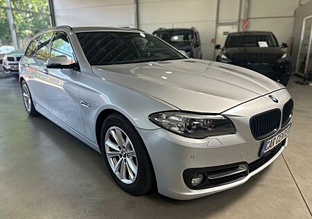 BMW 530 d Touring Navi|Bi-Xenon|SHZ|AHK|Kamera