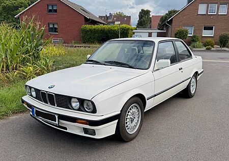 BMW 320i e30 3-Türer Limo AT-Motor+Getr. BJ90