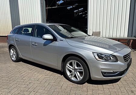 Volvo V60 2.4 D6 Summum AWD