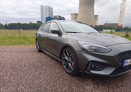 Ford Focus 2,0 EcoBlue ST Turnier ST