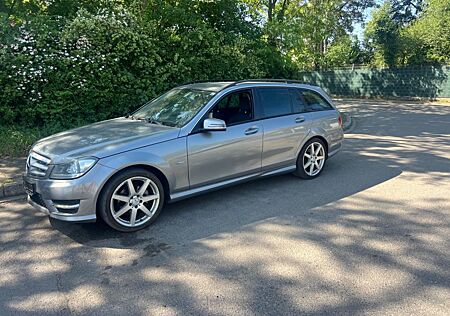 Mercedes-Benz C 200 CDI T BlueEFFICIENCY -