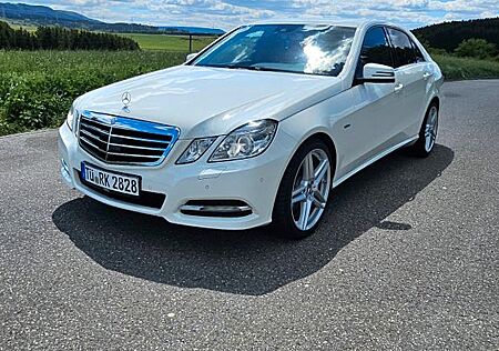 Mercedes-Benz E 350 4MATIC AVANTGARDE AVANTGARDE