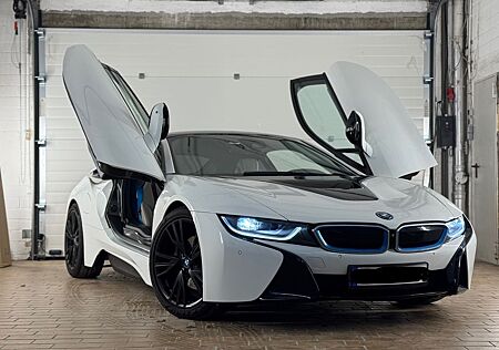 BMW i8 - - 2015