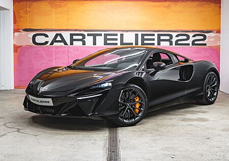 McLaren Artura COUPE STOCK LIKE NEW PERFECT CONDITION