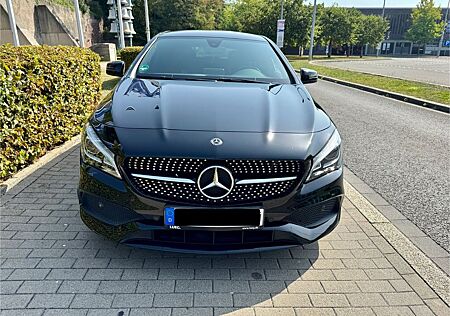 Mercedes-Benz CLA Shooting Brake 200 Peak Edition AMG Line