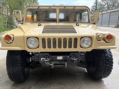 Hummer HMMWV AM General Hummer M998