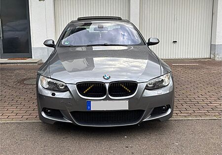 BMW 320d TÜV NEU/SHZ/PDC/SD/LEDER