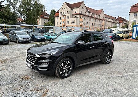 Hyundai Tucson Premium 4WD Behindertengerecht