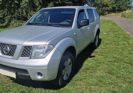 Nissan Pathfinder 2.5 dCi DPF