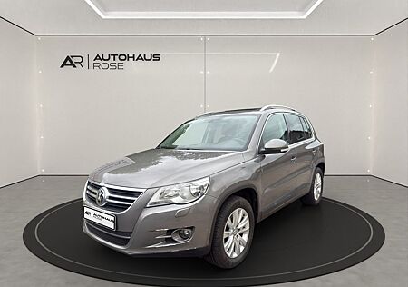 VW Tiguan Volkswagen 2.0 TDI 4Motion Auto.*Scheckheft*AHK*Navi