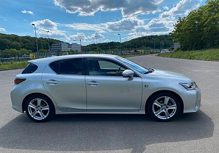 Lexus F-SPORT