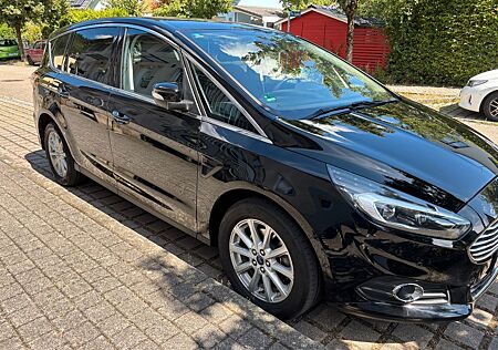 Ford S-Max Titanium 1.5 EcoBoost