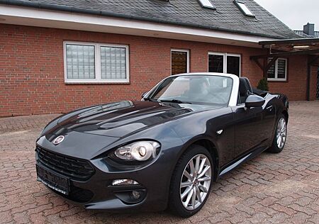 Fiat 124 Spider Lusso Leder Klimaaut. 1. Hd. Xenon