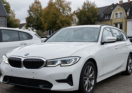 BMW 330d Touring Sport Line,LASER,ACC,LIVE COCKPIT