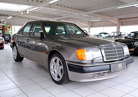 Mercedes-Benz 500 E/Technisch vollständig für 44tEur revidiert