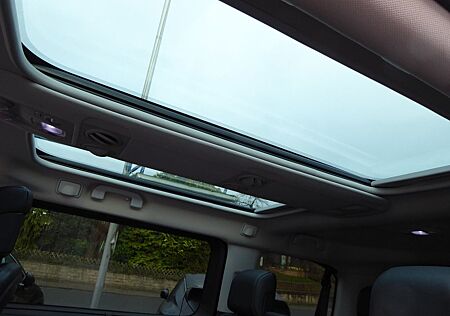 Peugeot Traveller Allure HDI 180 8 Gang Autom.