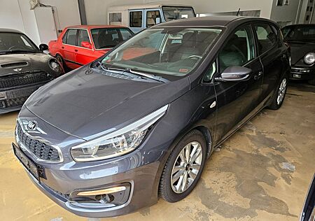 Kia Cee'd / Ceed