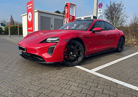 Porsche Taycan GTS Burmester Top Ausstattung