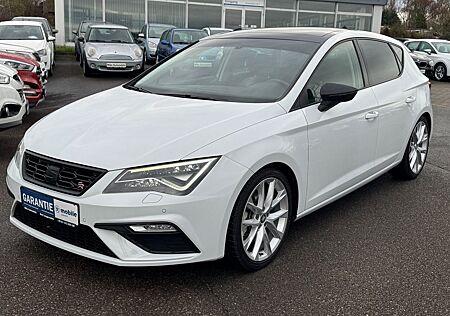 Seat Leon FR NAVI PANO LED SHZ ACC PDC TEMPO
