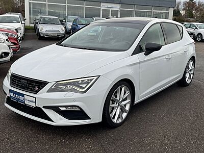 Seat Leon FR NAVI PANO LED SHZ ACC PDC TEMPO