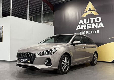 Hyundai i30 i30cw *Navi*Keyless*Kamera*PDC*AHK*TÜV NEU
