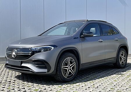 Mercedes-Benz EQA 300 4Matic AMG PANO MEMORY AMBIENT NIGHT 18"