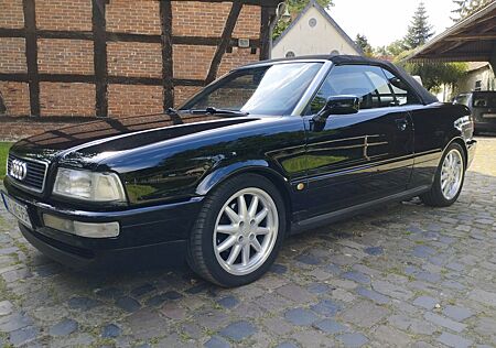 Audi Cabriolet 2.3E Lack neu mit H-Kennzeichen