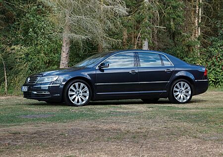 VW Phaeton Volkswagen 3.0 V6 TDI 4MOTION Tiptronic 5-Sitzer -